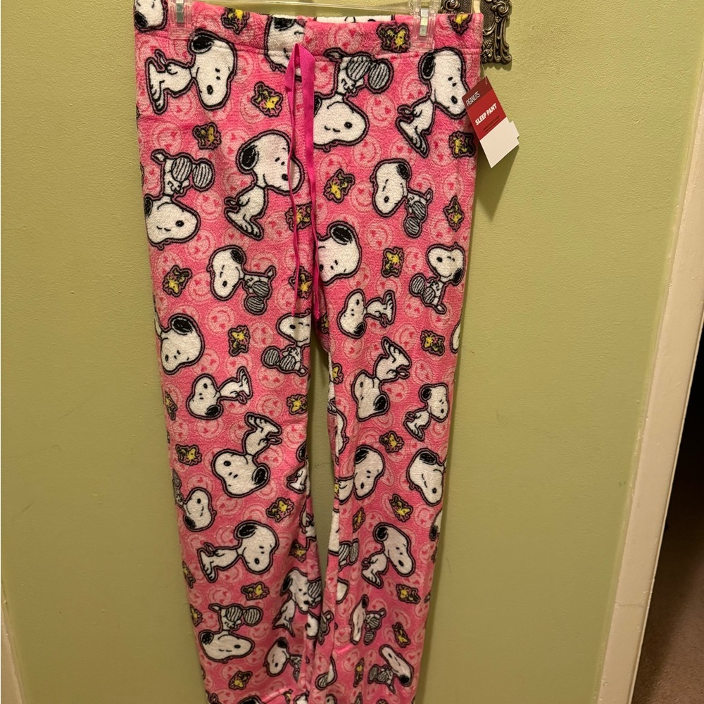 Peanuts Snoopy Pink Fuzzy PJ Pants Medium